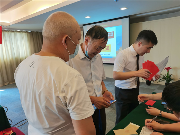 綿陽(yáng)中旅行假日旅行社2021長(zhǎng)江三峽游輪線(xiàn)路分享會(huì)